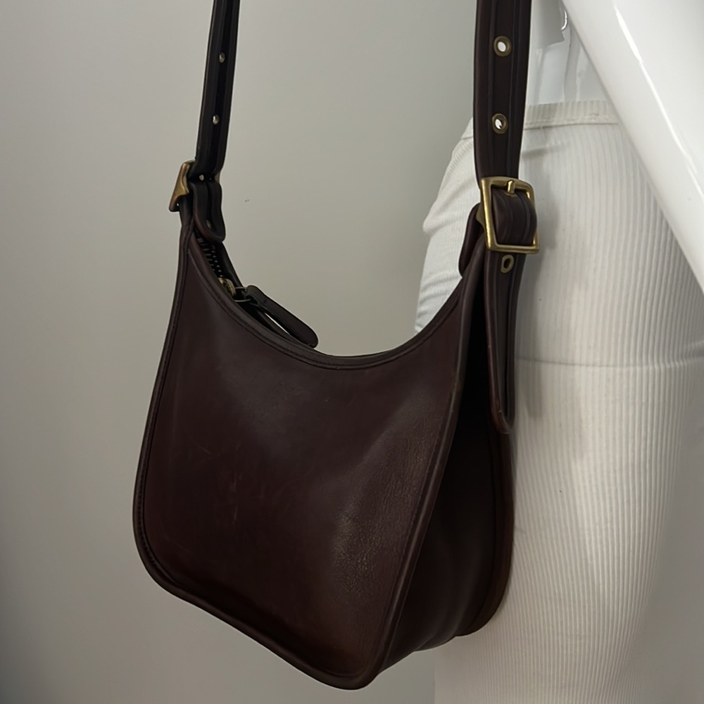 Coach Dark Brown Leather Hobo Bag with Gold Hardware - Picture 4 of 15